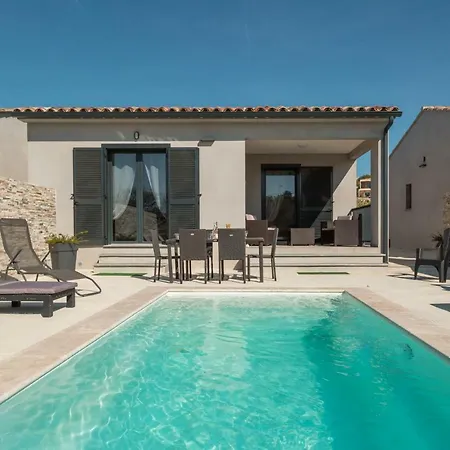 Le Domaine De Marie Palasca (Corsica)