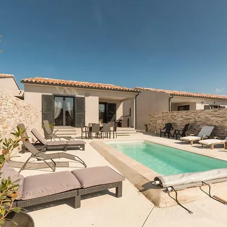 Le Domaine De Marie *